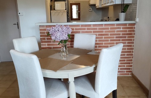 Le Barroux Apartment | La Maison D'yvette