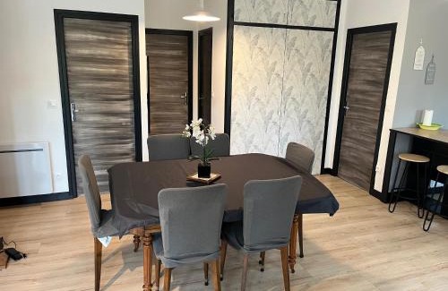 Crayssac House | La maison dans les bois