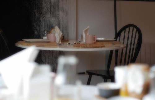Oudon Bed & Breakfast | la maison dans les bois