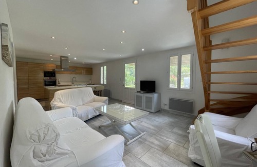 Burosse-Mendousse House | LA MAISON DE JULIE - BUROSSE-MENDOUSSE