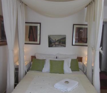 Castillon-en-Couserans Bed & Breakfast | La Maison de Natasha