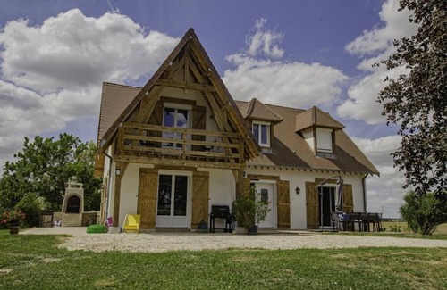 Lusigny-sur-Barse House | La Maison de Campagne