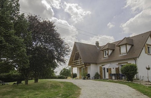 Lusigny-sur-Barse House | La Maison de Campagne