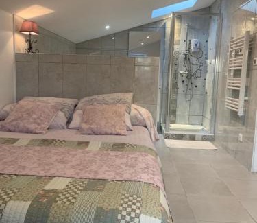 Montignac-Charente House | La Maison de Josephine