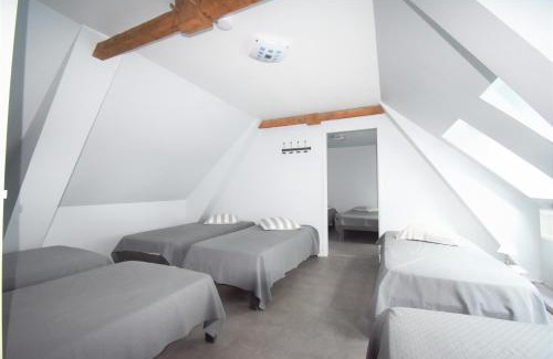 Cosse-le-Vivien House | La Maison de Julise