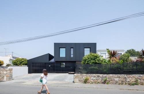 Le Relecq-Kerhuon House | La Maison De La Rade