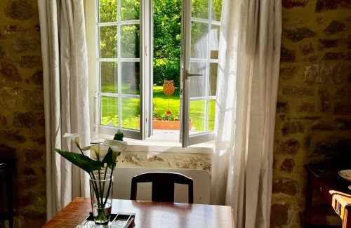 Golleville Bed & Breakfast | La Maison de la Hulotte