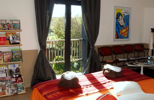 Salles-Courbaties Bed & Breakfast | La Maison de Louna