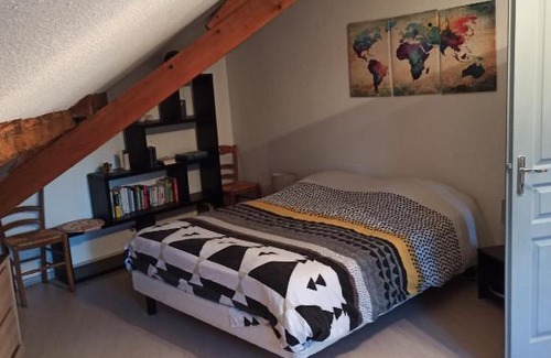 Amblans-et-Velotte Apartment | la maison de marie