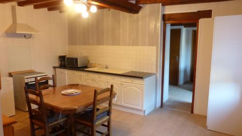 Pertheville-Ners House | La Maison de Ners