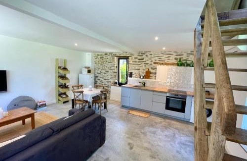 Pire-sur-Seiche House | La Maison de Rosalie