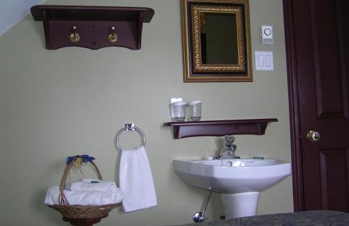 Saint-Ubalde Bed & Breakfast | La Maison Denis St-Ubalde