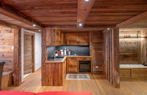 La Salle Apartment | La Maison Derby - Apartment 10 minutes from Courmayeur!