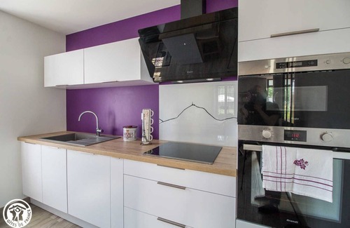 Nebouzat House | La Maison des Bergers