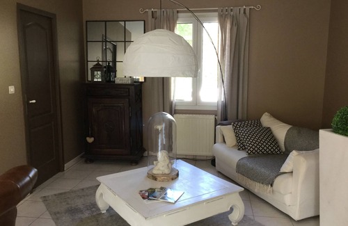 Puymoyen Bed & Breakfast | La Maison des Eaux Claires