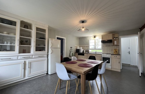 Fontaine-la-Guyon House | La Maison des Saveurs et son Jardin