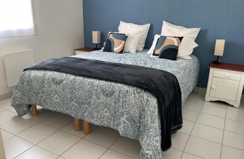 Longeville-sur-Mer House | La Maison des Roses