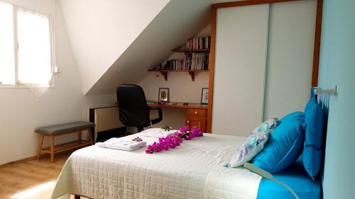 Petite-ÃŽle Bed & Breakfast | La Maison des Hôtes