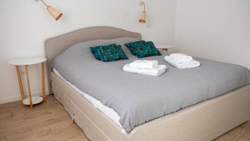 La Motte-du-Caire Bed & Breakfast | La Maison des Hôtes