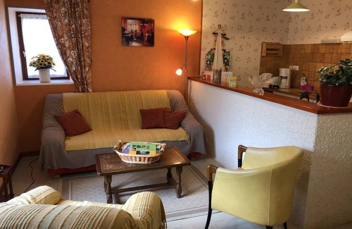 Blanzay House | La Maison des Oiseaux