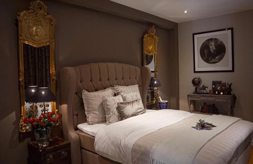 Deerlijk Bed & Breakfast | La Maison Des Papillons