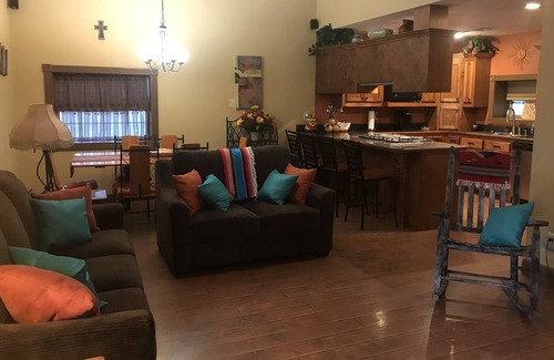 New Iberia House | La Maison du Bayou Petite Anse 10 minutes to Avery Island & Jefferson Island