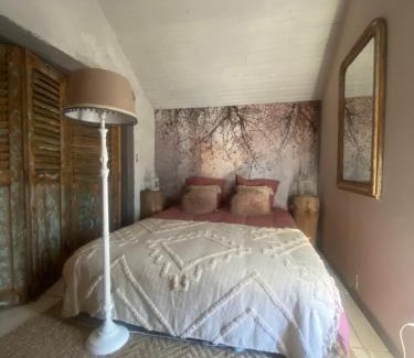 Thiel-sur-Acolin Bed & Breakfast | La Maison du Bonheur