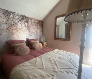 Thiel-sur-Acolin Bed & Breakfast | La Maison du Bonheur