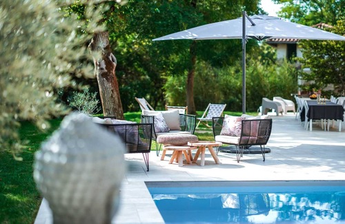 Brens Ski Chalet | La Maison du Bonheur - Swimming pool & Terrace