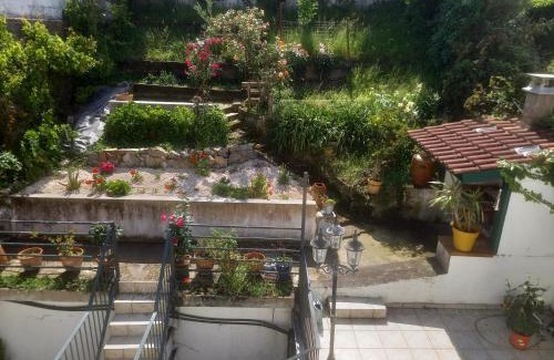Saint-Jean-de-Luz City Center House | La maison du jardin