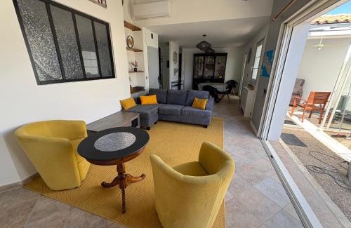 La Flotte House | LA MAISON DU PUITS DE FER à la Flotte en Ré