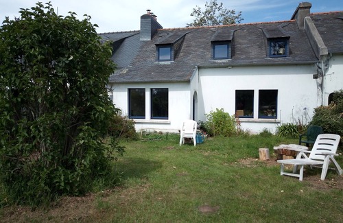 Porspoder House | La Maison du Spernoc, close to beaches, the GR34 and shops