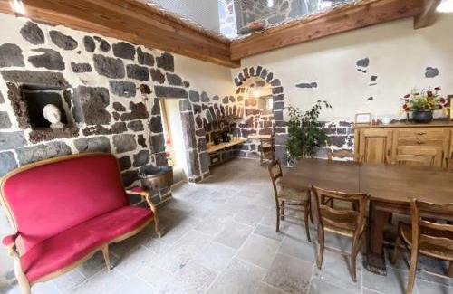 Vergezac House | La maison forte du Goutay