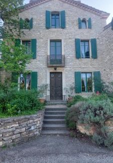 Cascastel-des-Corbieres House | La maison de maître