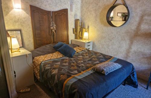 Saint-Julien-Boutieres House | La maison des lucioles