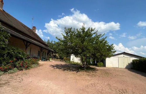 Saint-Marcelin-de-Cray House | La maison de Command
