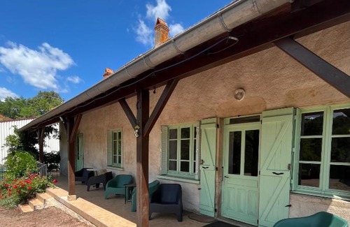 Saint-Marcelin-de-Cray House | La maison de Command
