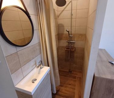 Serrieres-en-Chautagne House | La Maison Lhaaa !