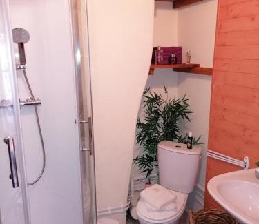 Nant House | La Maison Huguétoune