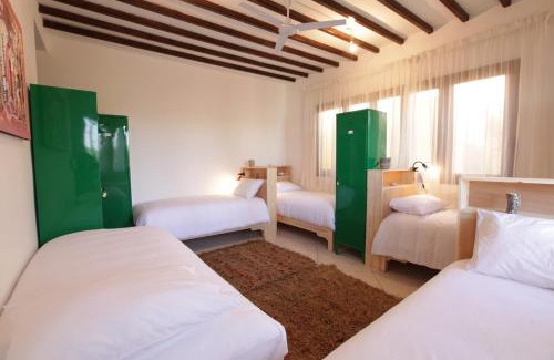Dakhla Bed & Breakfast | La Maison Jaune Dakhla Maison d'hôtes