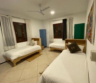 Dakhla Bed & Breakfast | La Maison Jaune Dakhla Maison d'hôtes
