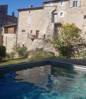 Mirmande Bed & Breakfast | La Maison Jules Goux