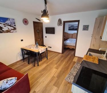 Bardonecchia Apartment | La Maison. La Roccia dello Stambecco