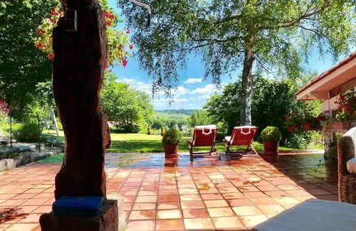 Vernet-la-Varenne Cottage | La Maison Marguerite, cottage in the countryside