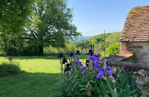 Saint-Chamassy Bed & Breakfast | La Maison Magique
