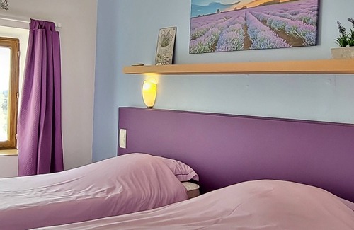Beaufort Bed & Breakfast | La Maison Millésime, Chambre D'hôtes, Chambre Lavande