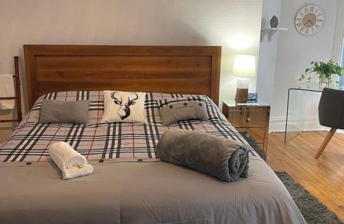Lachute Bed & Breakfast | LA MAISON NAMASTÉ Auberge touristique