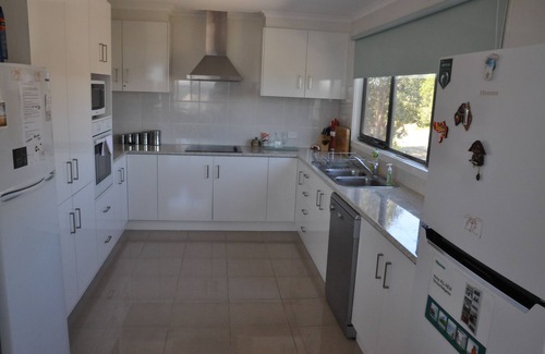 Loch Sport House | La Maison on 18 Mary Street, Lochsport