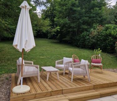 Veuzain-sur-Loire Bed & Breakfast | La Maison Pas'Chaaxe
