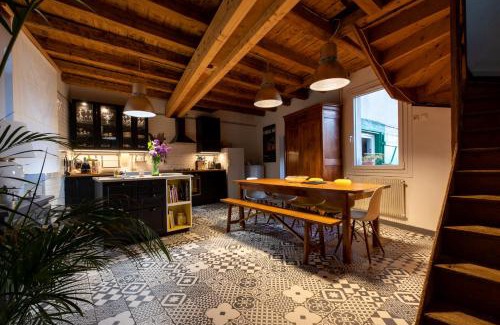 Thiers House | La Maison Perchée